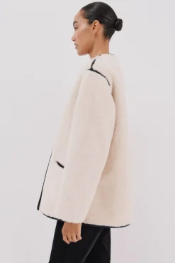 Chaquetón efecto doble faz vivos