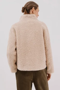 Chaquetón efecto pelo crudo