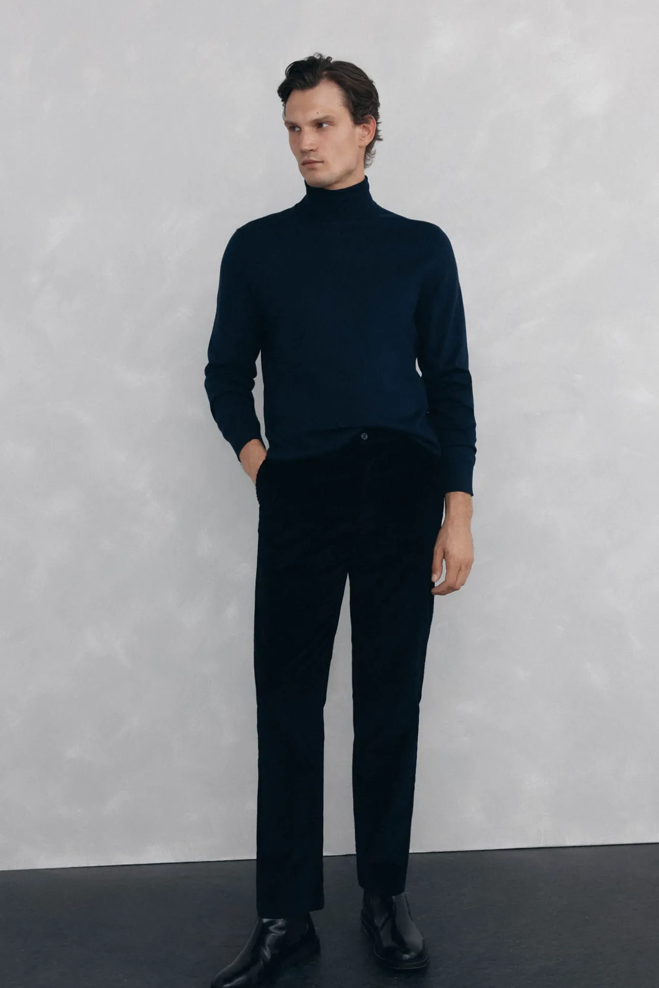 Chino pana gruesa regular fit