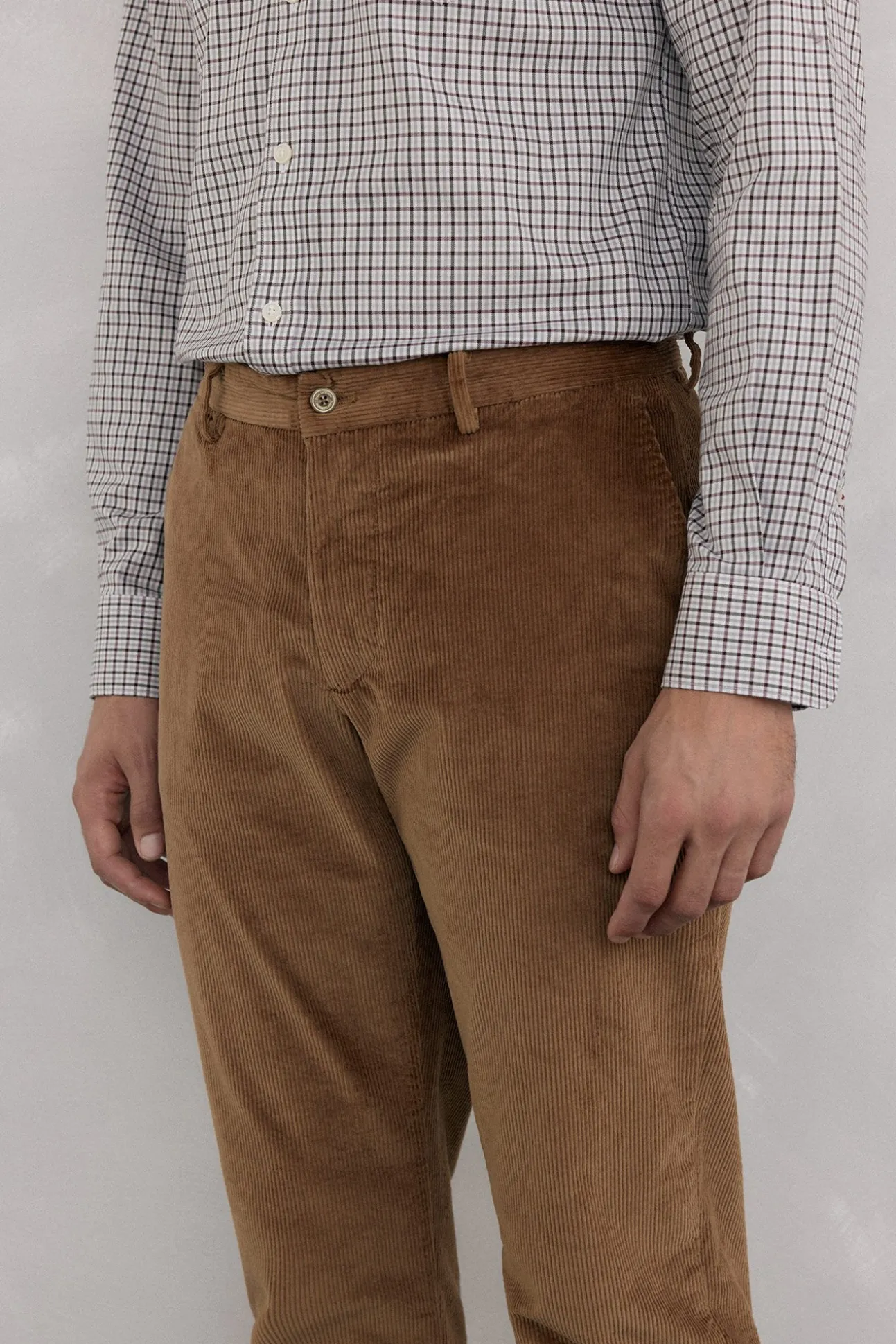 Chino pana gruesa regular fit