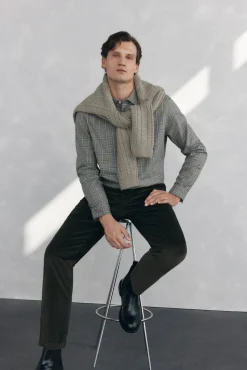 Chino pana gruesa regular fit