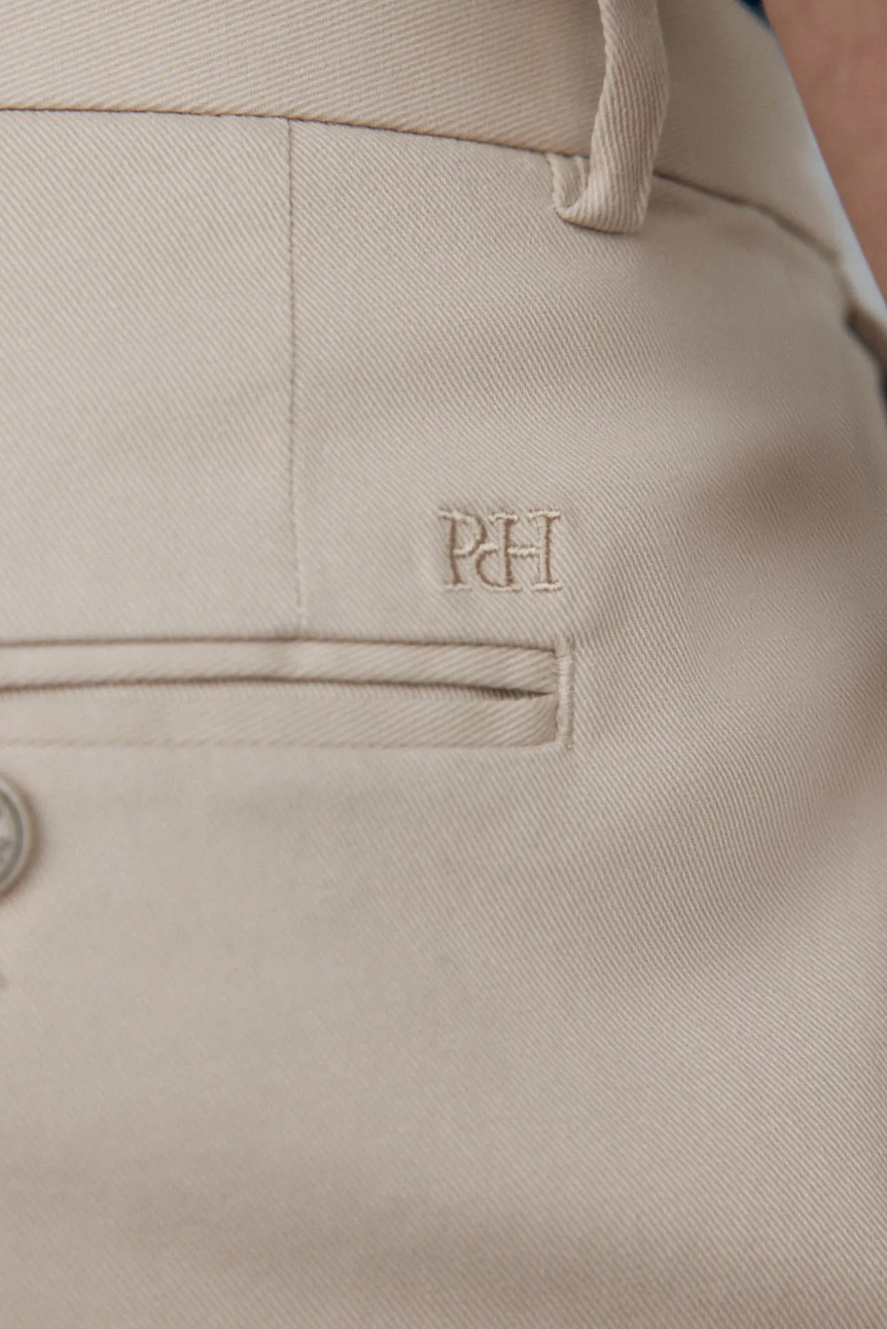 Chino textura regular fit