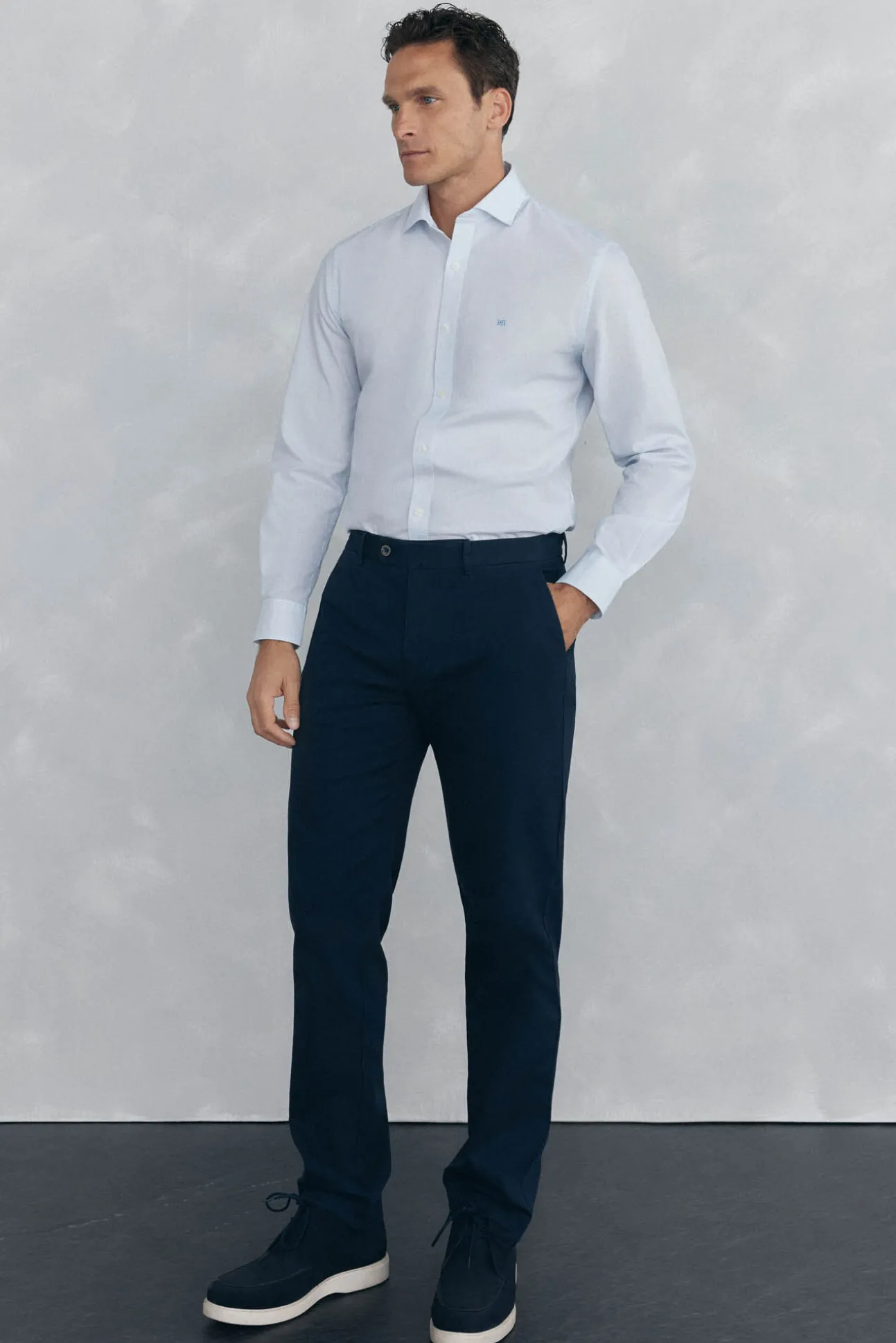 Chino textura regular fit