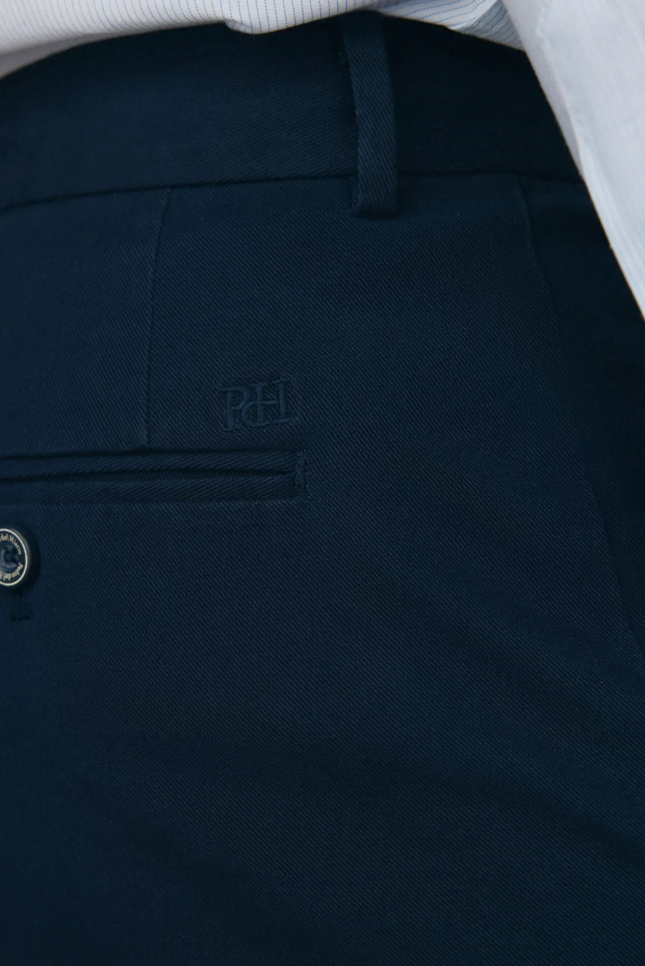 Chino textura regular fit