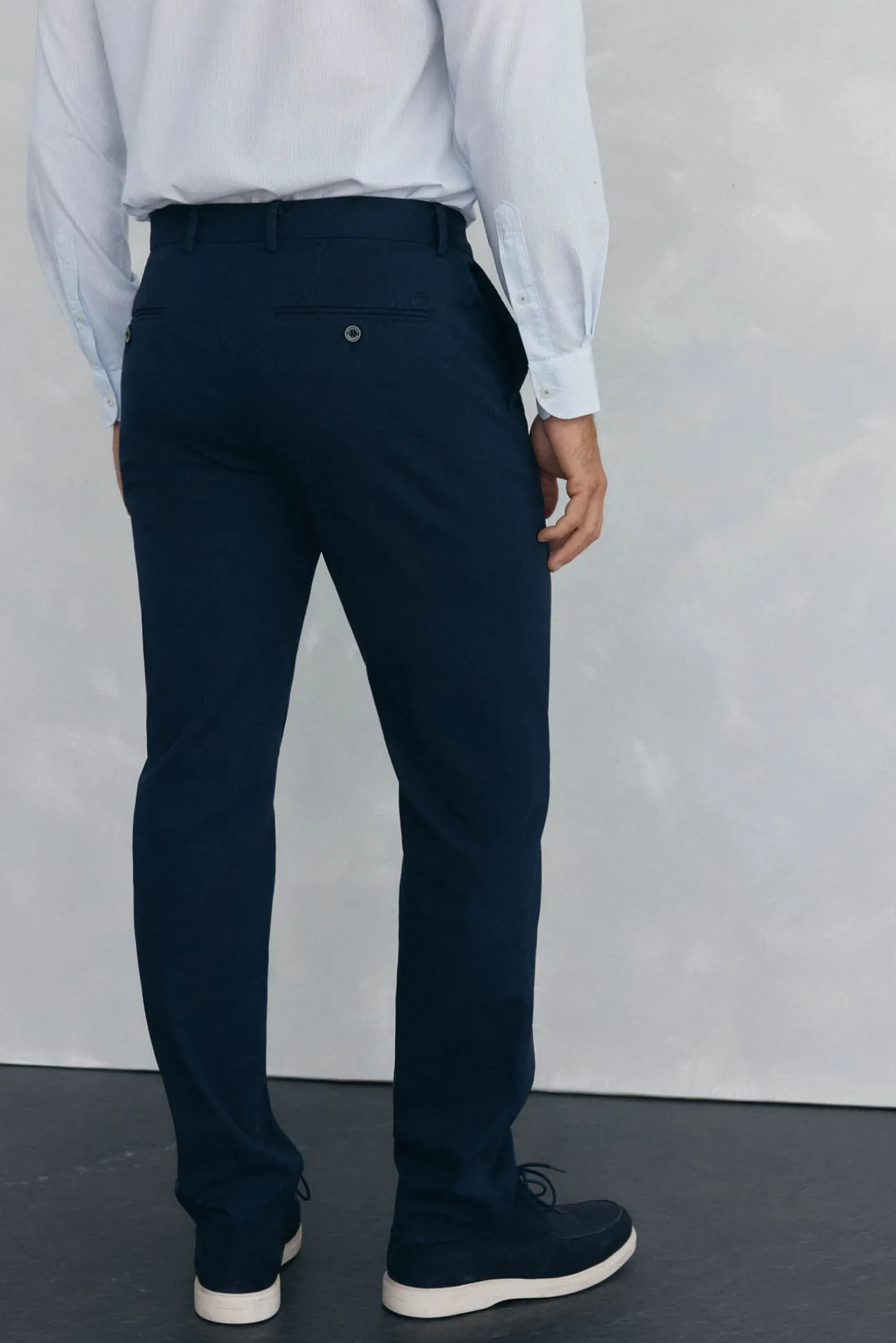 Chino textura regular fit