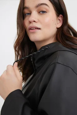 Chubasquero con capucha Curve