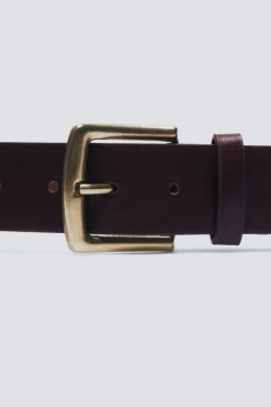 Cinturón hebilla cuadrada metálica