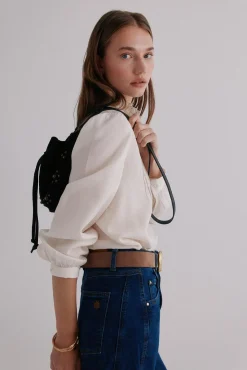 Colette. Blusa bordada