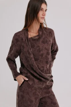 Concha. Blusa jacquard