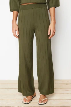 Conjunto básico 2 piezas canalé verde