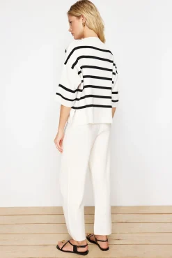 Conjunto básico punto con rayas