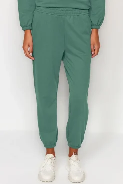 Conjunto chándal verde sudadera y pantalón