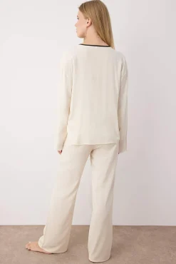 Conjunto pijama camisero viscosa ribetes y lazo