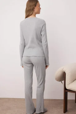 Conjunto pijama jaspeado tapeta gris