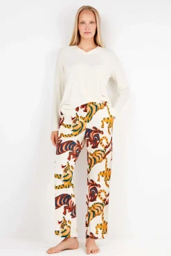 Conjunto pijama pantalón estampado tigres
