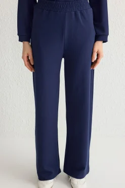 Conjunto top y pantalón con cuello polo Azul