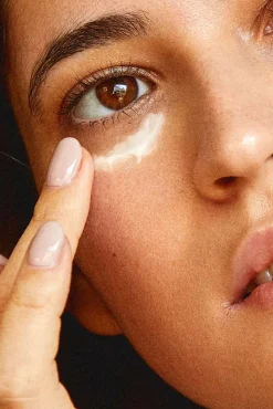 Contorno de ojos revitalizador