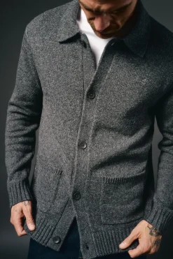 Cárdigan botones y dos bolsillos