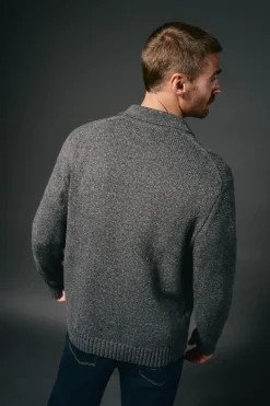 Cárdigan botones y dos bolsillos