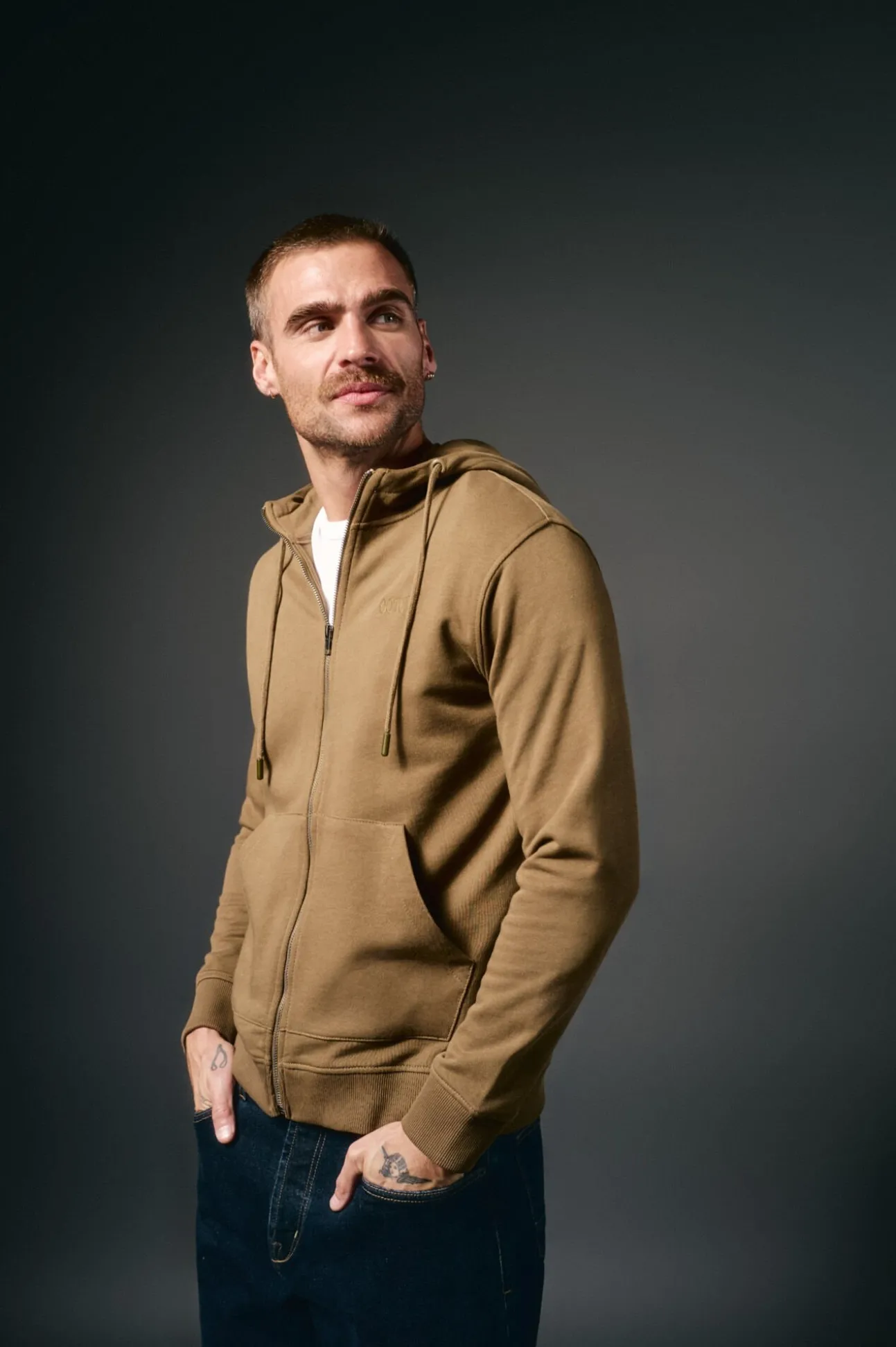 Cárdigan con capucha