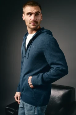 Cárdigan cremallera y capucha