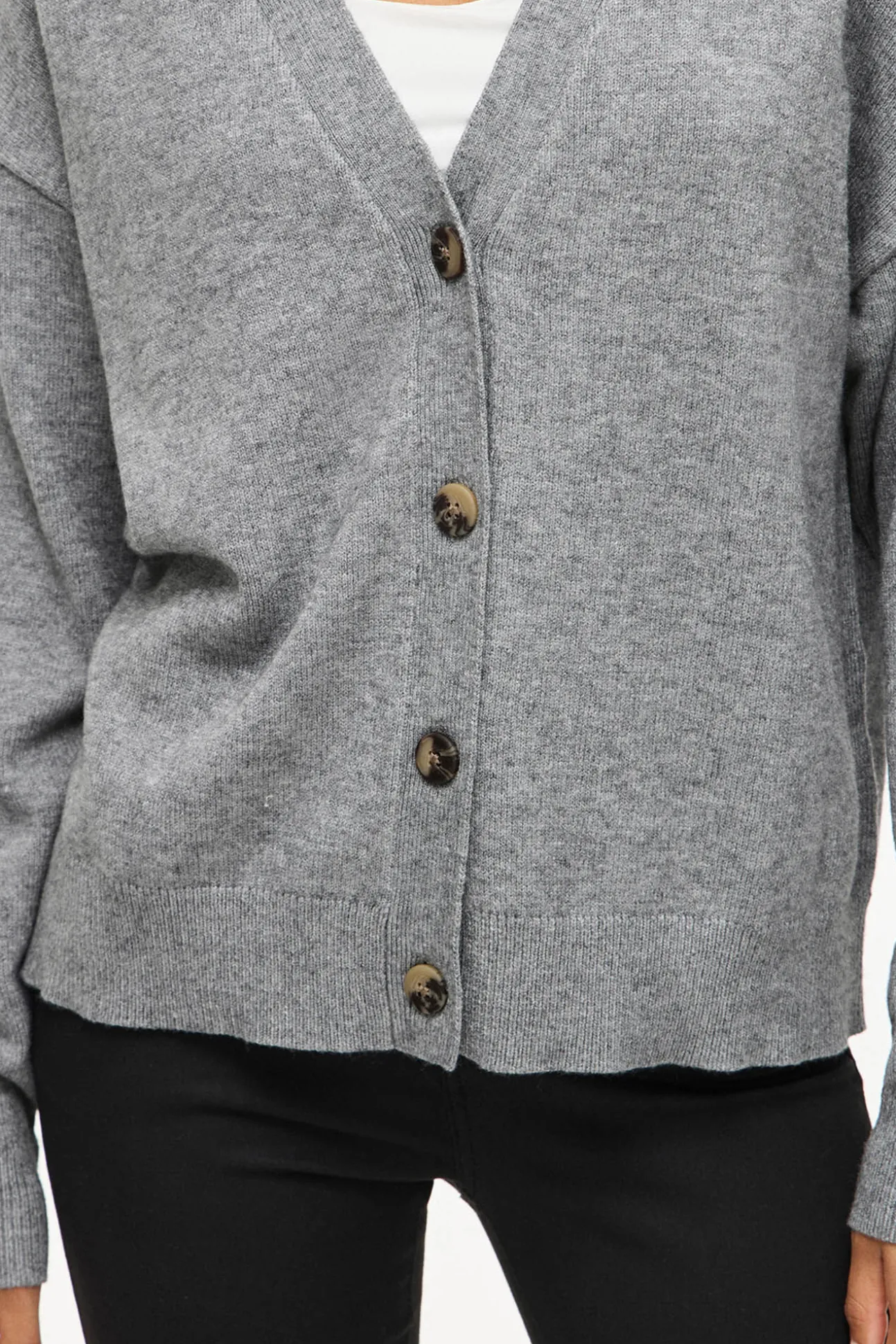 Cárdigan de punto abotonado con viscosa