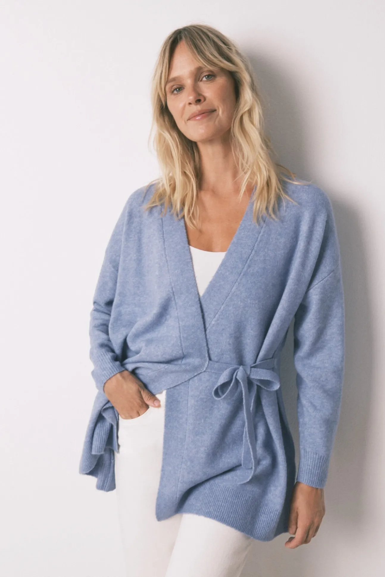 Cárdigan midi punto tricot azul