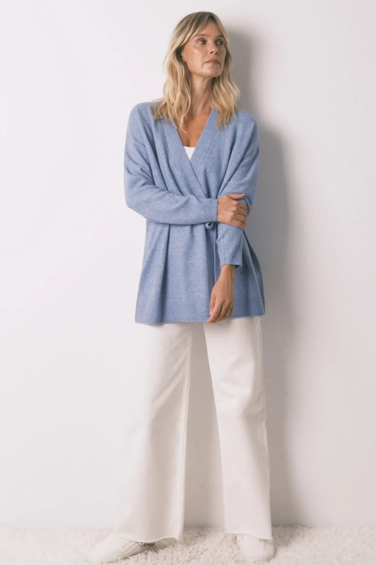 Cárdigan midi punto tricot azul