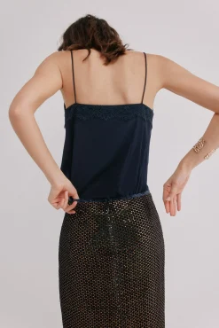 Cristina. Top lencero