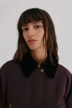 Damaris. Trench con bolsillos