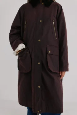 Damaris. Trench con bolsillos