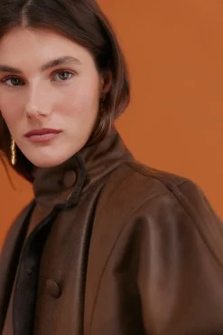 Domenica. Deportiva doble faz