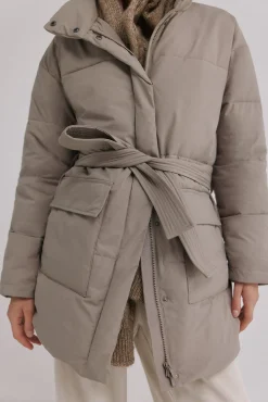 Dulia. Deportiva acolchada