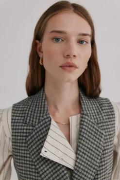 Elsa. Chaleco cuadros