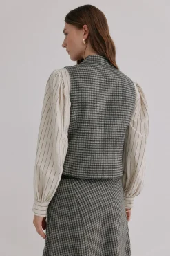 Elsa. Chaleco cuadros