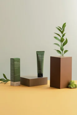 Espuma limpiadora de té verde profundo