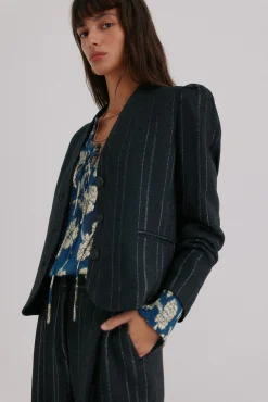 Estela. Blazer a rayas
