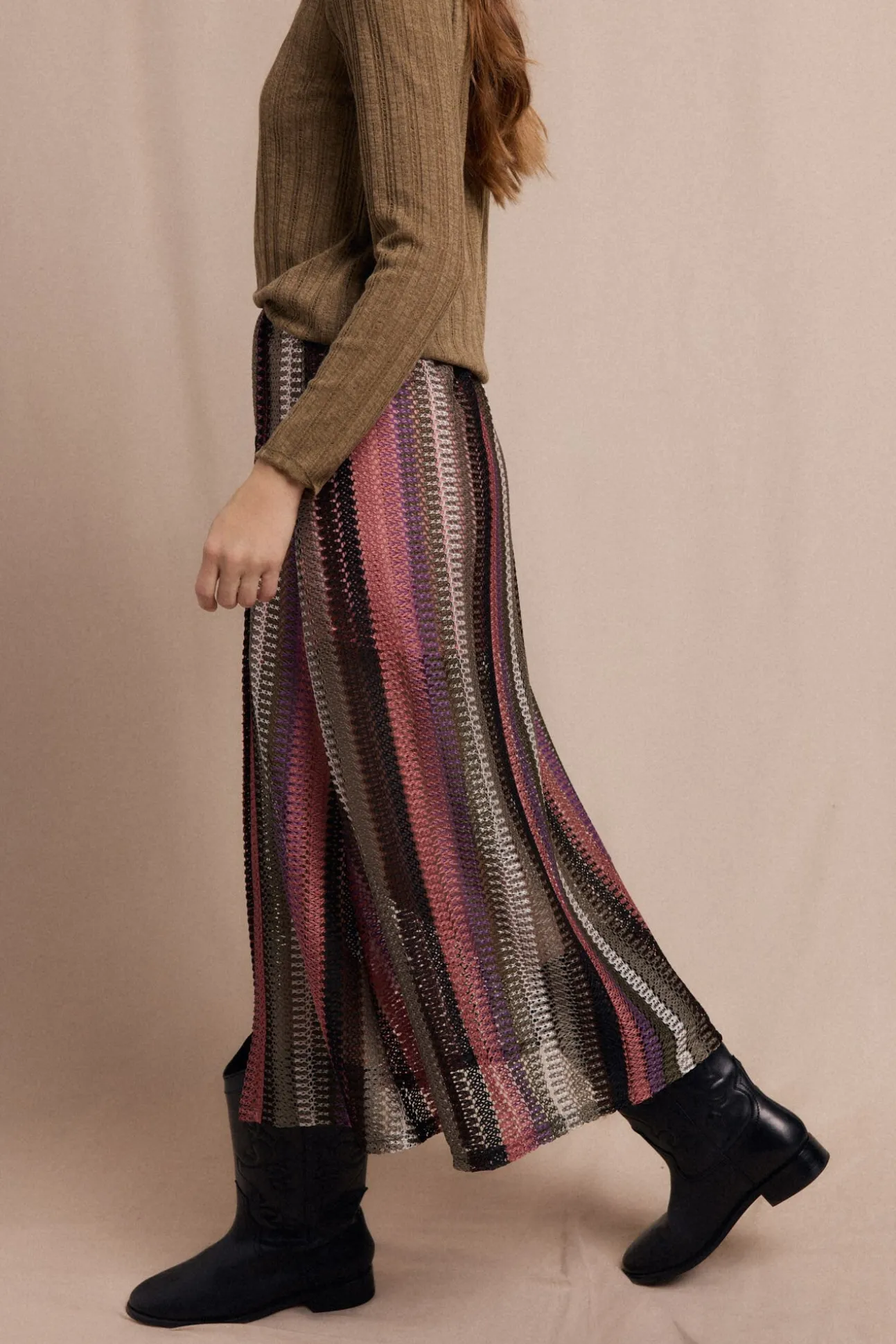 Falda capa de punto rayas