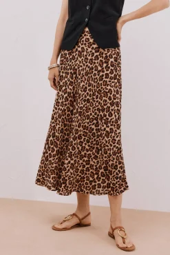 Falda capa estampada