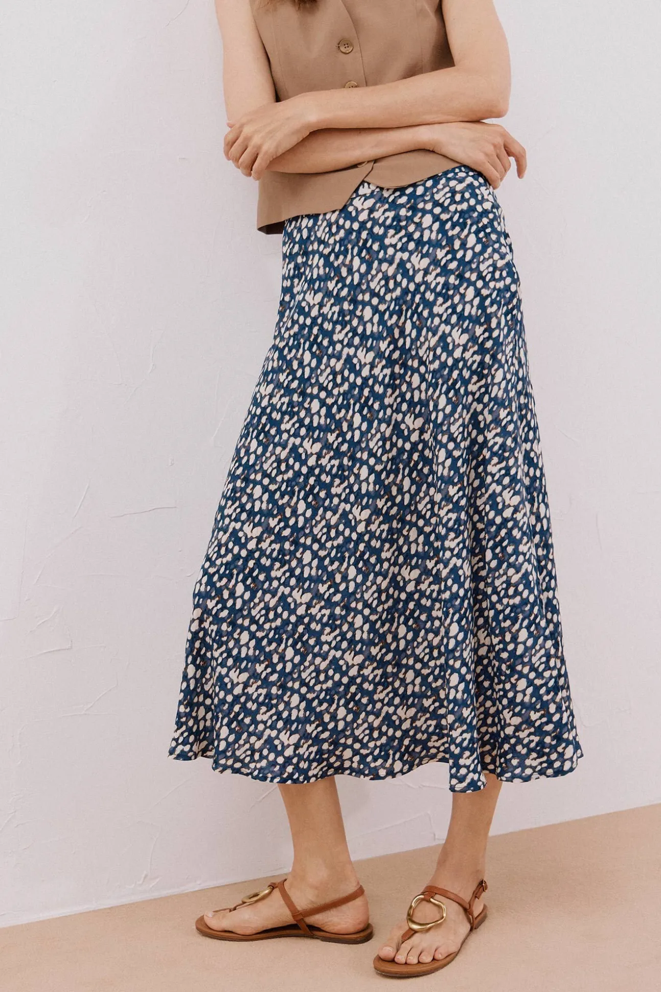 Falda capa estampada