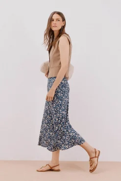 Falda capa estampada