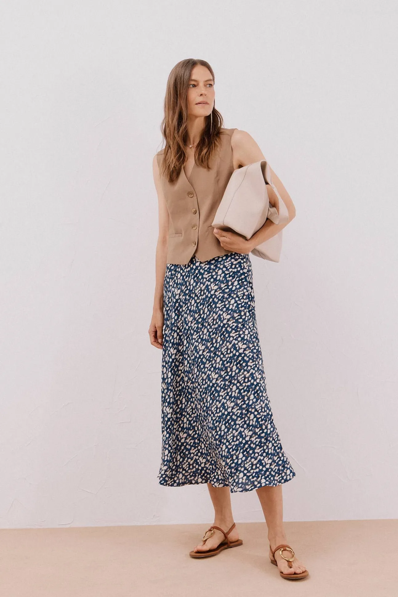 Falda capa estampada