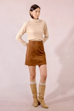 Falda corta efecto ante