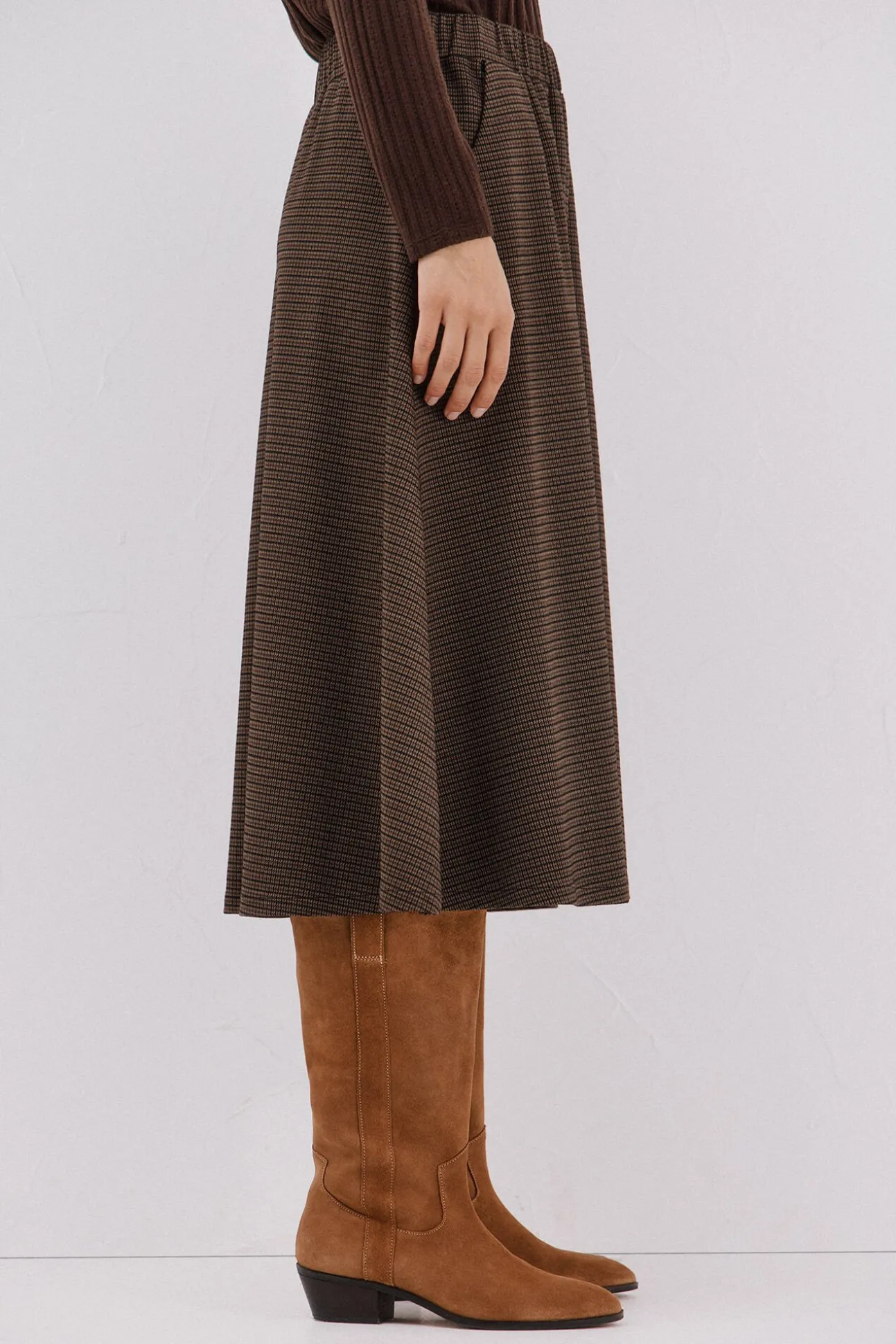 Falda de punto evasé