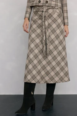 Falda evasé cuadros
