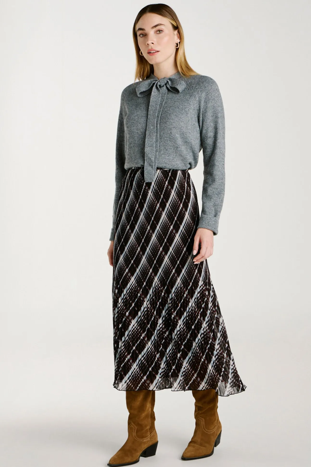 Falda midi de gasa plisada