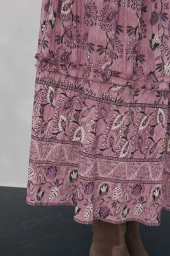 Falda midi estampada pisos