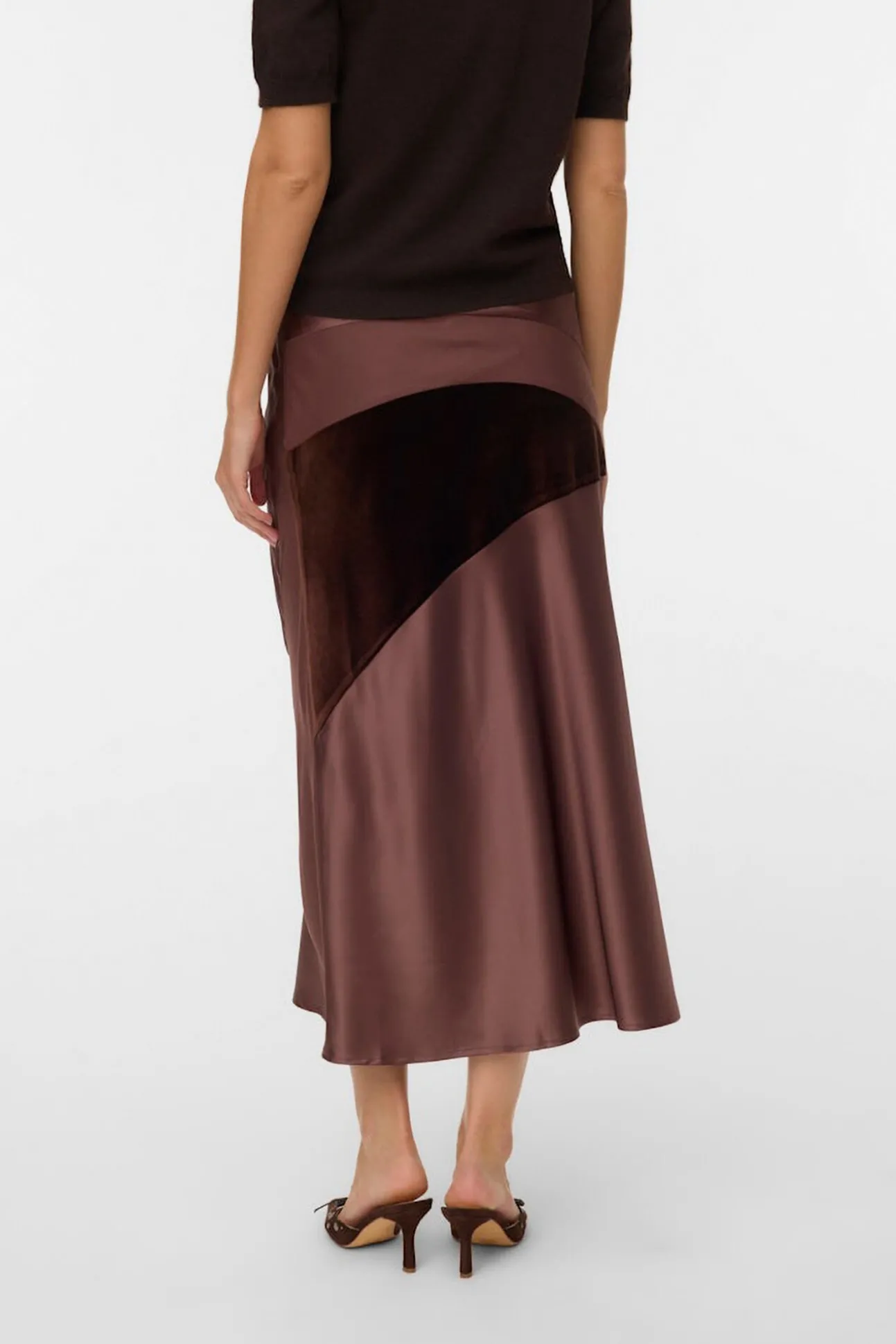 Falda midi triple tejido