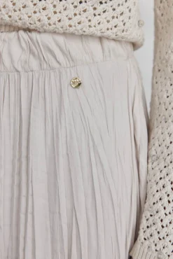 Falda plisada satinada