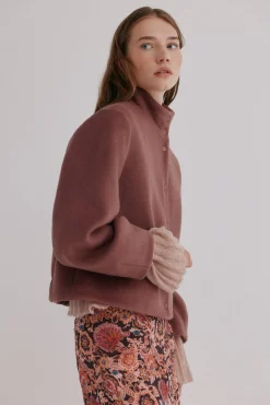 Federica. Abrigo corto